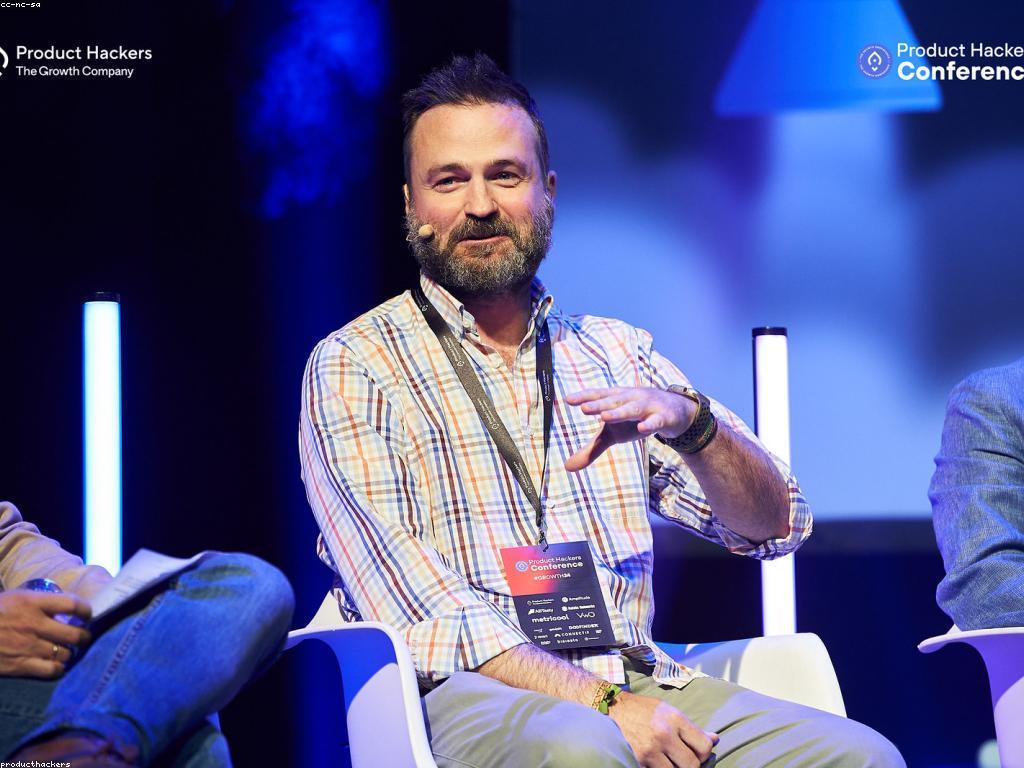 យុទ្ធសាស្ត្រភ្នាល់: ការផ្លាស់ប្តូរនៃការប្រកួតប្រជែង